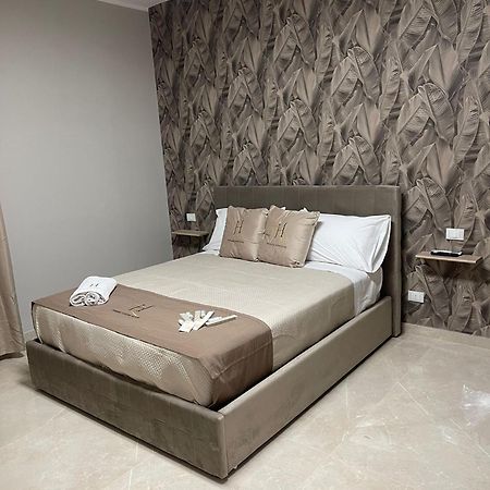 Therma Luxury House แตร์โมลิ ภายนอก รูปภาพ